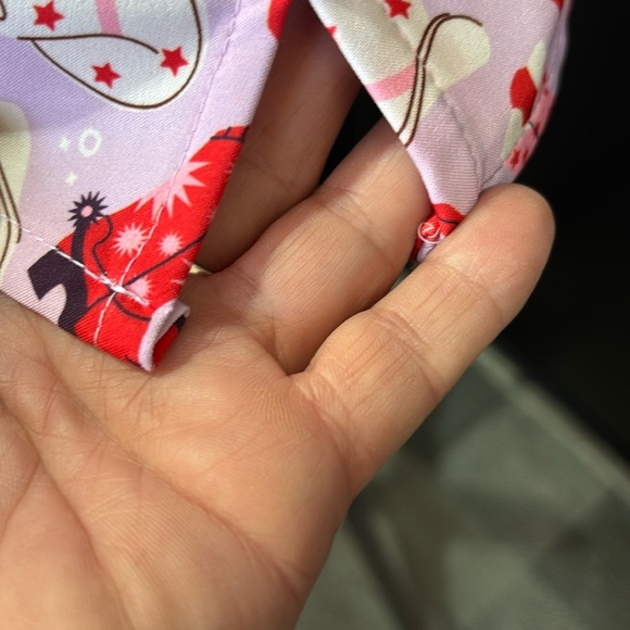 Revel Scrub Bobby Bandana Bandit V-neck,premium stretch,front patch pockets - Picture 7 of 11